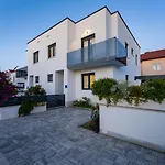 Essenza In Near With Private Pool & Pet Friendly * Vodice