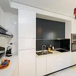 Villa Essenza In Near With Private Pool & Pet Friendly *