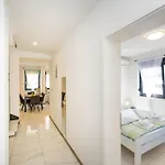 Essenza In Near With Private Pool & Pet Friendly Villa *