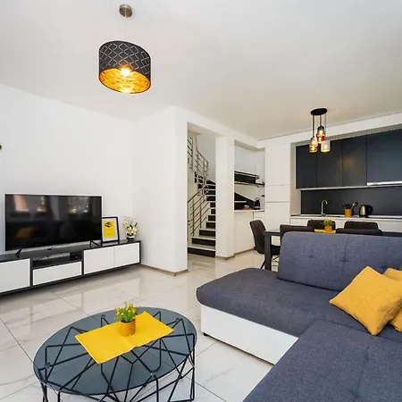 Essenza In Near With Private Pool & Pet Friendly 别墅