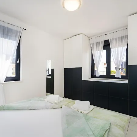 Essenza In Near With Private Pool & Pet Friendly 别墅 *