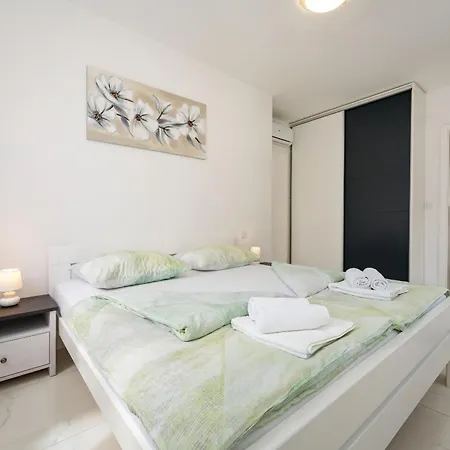 Essenza In Near With Private Pool & Pet Friendly 别墅 沃迪切