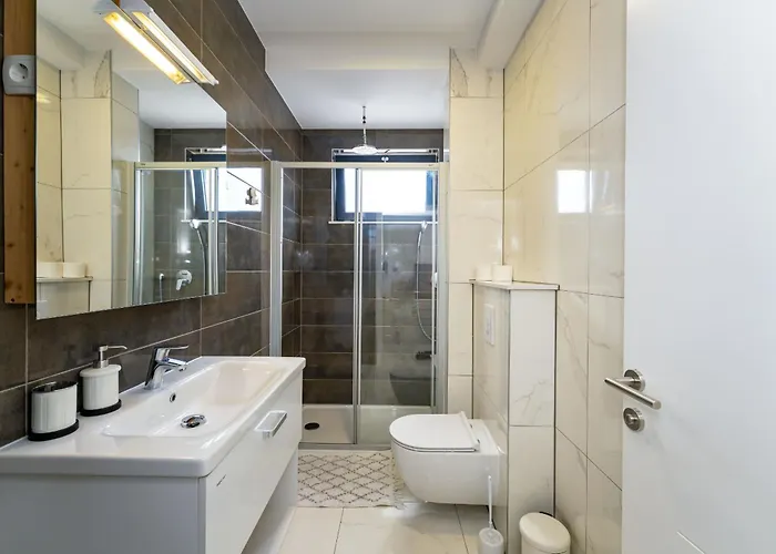 Vila Essenza In Near With Private Pool & Pet Friendly Vodice